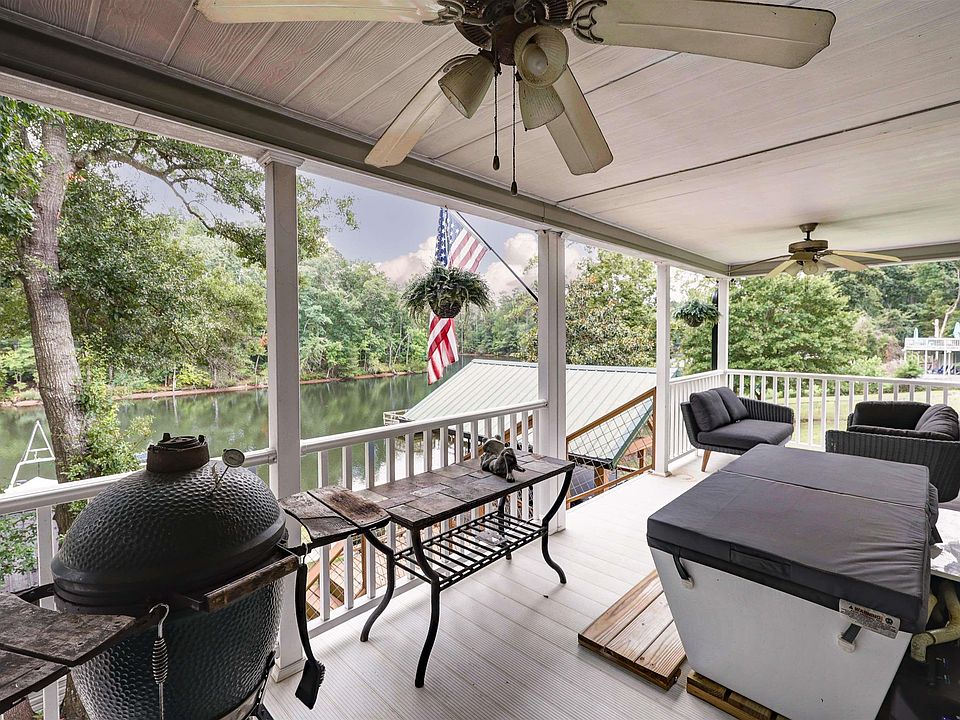 1st image of 447 Payes Point