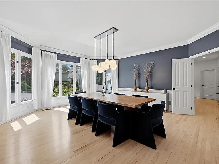 111 Fairview Rd — Photo 8