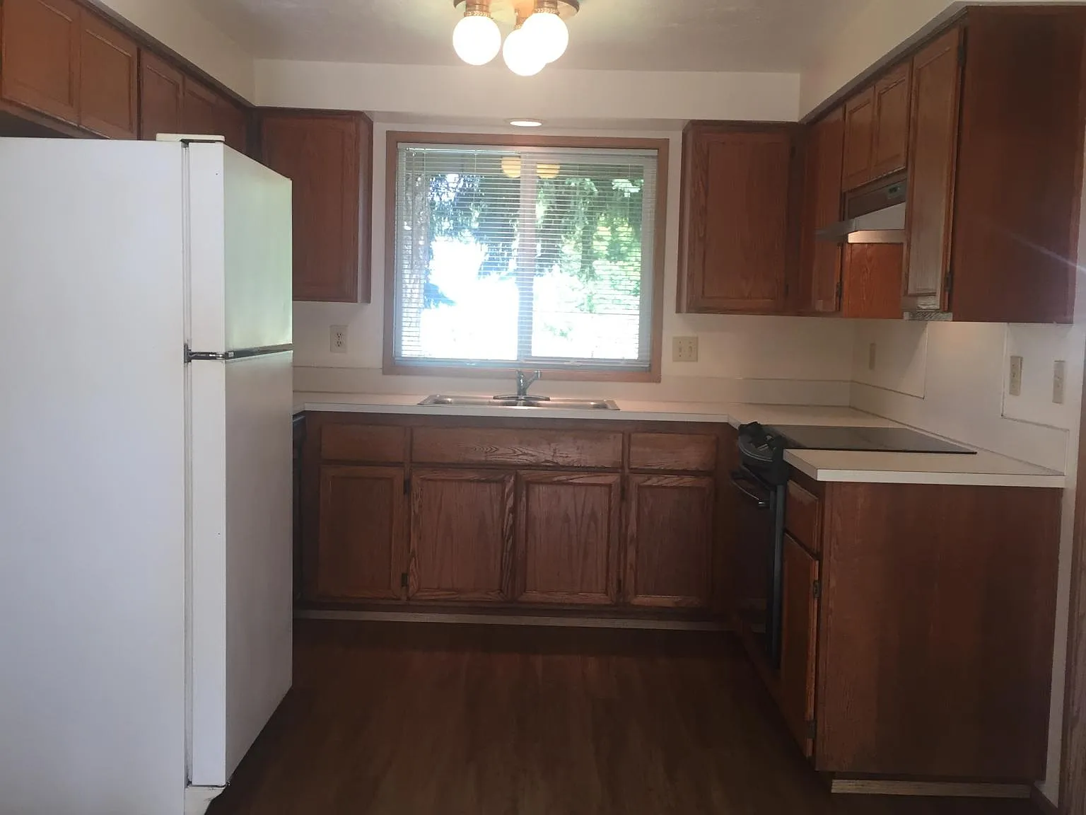 4099 Scenic Dr — Photo 2