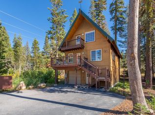 8454 Hillside Dr, Soda Springs, CA 95728