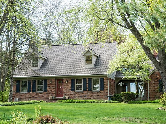 4th image of 8051 Longmeadow Ln