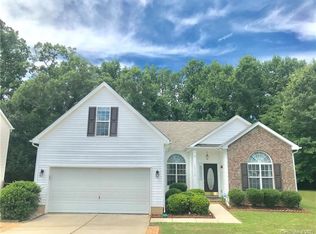 17110 Cambridge Woods Ct, Charlotte, NC 28277