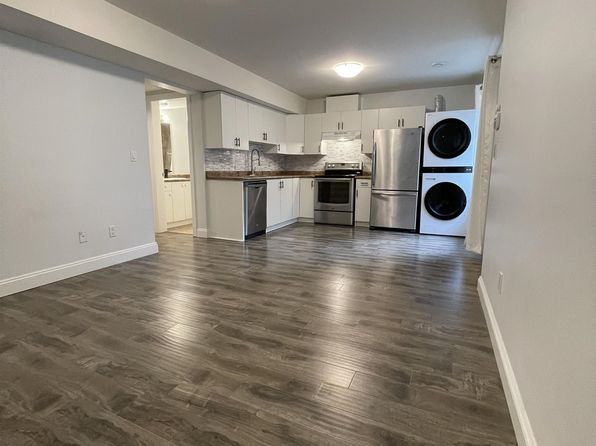 2 bedroom rental in Surrey in Surrey
