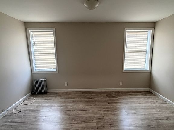 4th image of 145-24 Tuskegee Airmen Way APT 1
