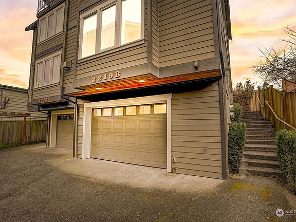 3rd image of 3219 21st Avenue W #B