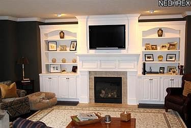 3rd image of 4309 Fox Glen Dr