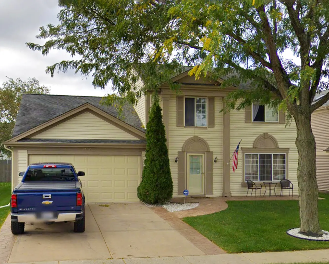 1172 Pin Oak Trl photo 1