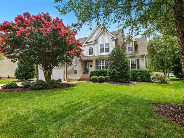 1876 Chelsea Green Dr, Virginia Beach, VA 23456