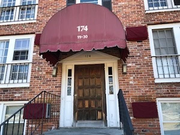2nd image of 174 Tyngsboro Rd APT 24