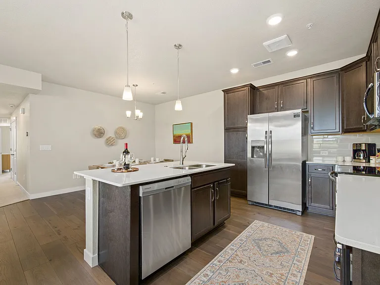926 Schlagel St #2 — Photo 24