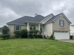 205 Holly Ln, White House, TN 37188