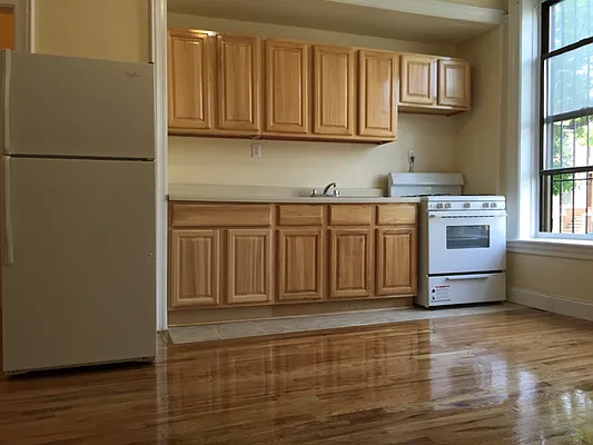 Rented by Abba Realty Associates INC | media 11