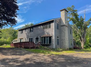 198 Union Rd, Wales, MA 01081