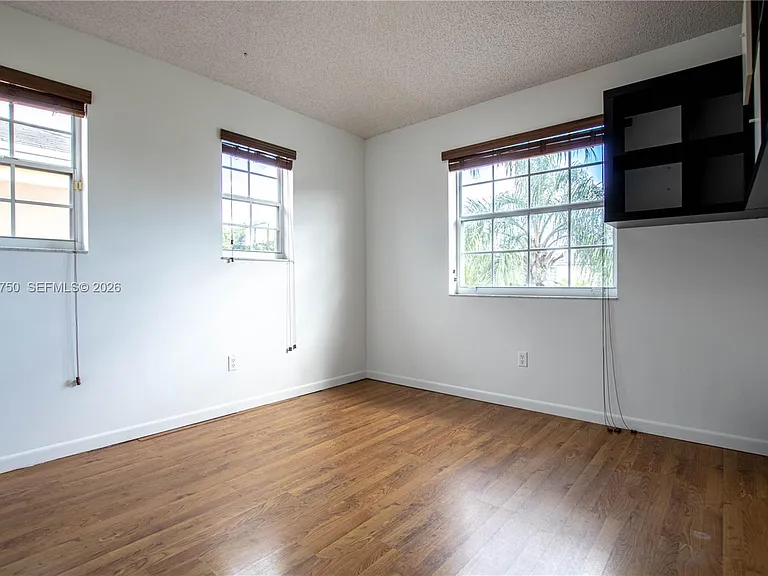 16227 SW 139th Ct — Photo 26