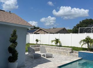 1732 Powder Ridge Dr, Valrico, FL 33594