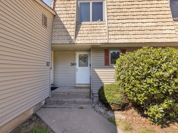 36 Locust Circle unit 36, Rocky Hill, CT 06067