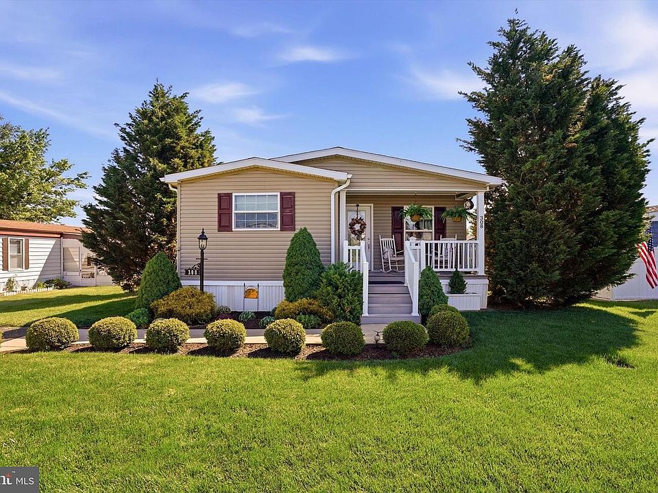 1st image of 308 Meadow Ct
