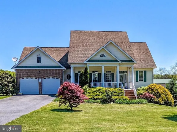 551 N Buckton Rd, Middletown, VA 22645