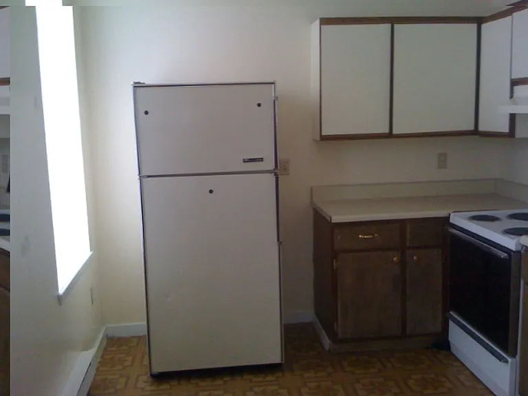 736 High St — Photo 15