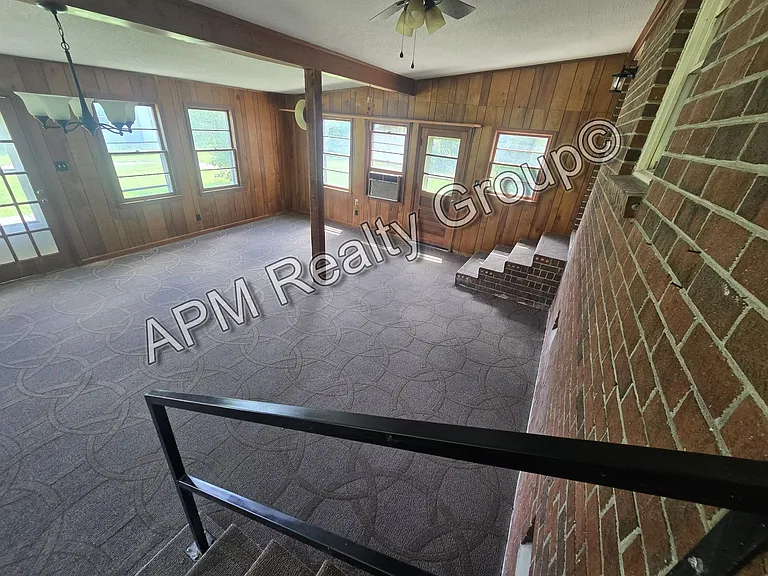 314 Steele Rd — Photo 4