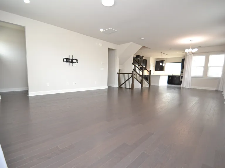 820 Grafton Peak Ln — Photo 13