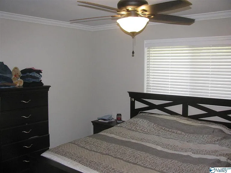 6414 Marsh Ave NW — Photo 7