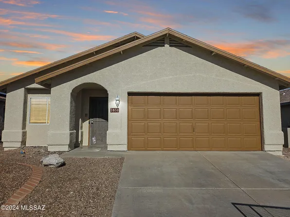 7851 S Lennox Ln, Tucson, AZ 85747