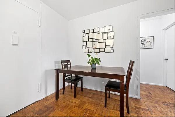 Sold by Douglas Elliman | media 21