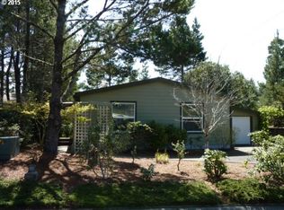 121 Pine Tree Loop, Florence, OR 97439