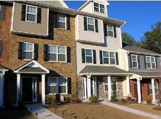 6386 Olmadison Pl, College Park, GA 30349