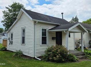 110 Elmwood Ave, Delta, OH 43515