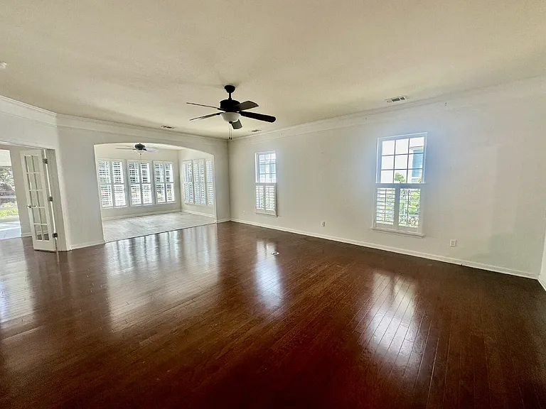 120 Spring Beauty Dr — Photo 9