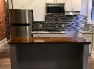 242 E King St APT 4, Lancaster, PA 17602