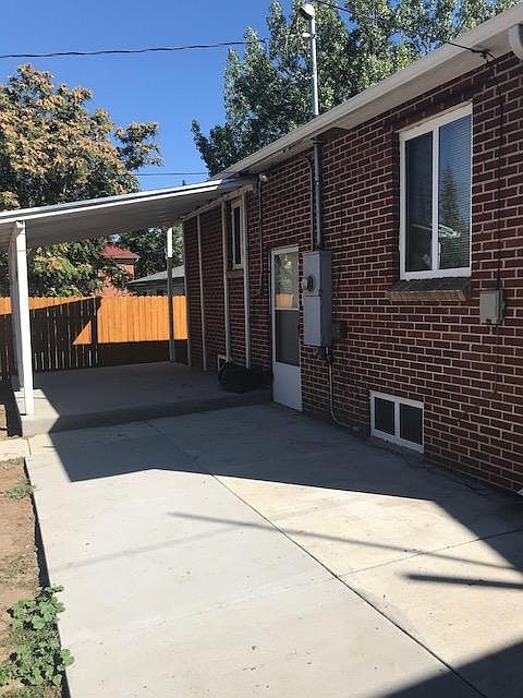 1st image of 2855 N Franklin St