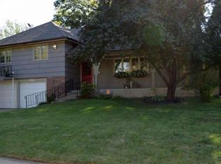 3112 SW Jewell Ave, Topeka, KS 66611