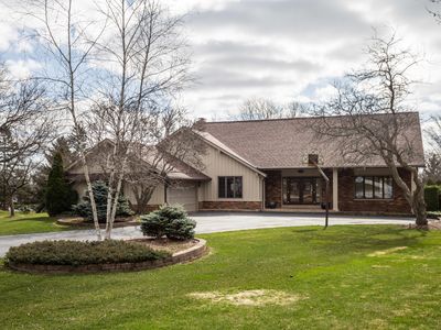 17835 Colline Vue Ct, Brookfield, WI, 53045