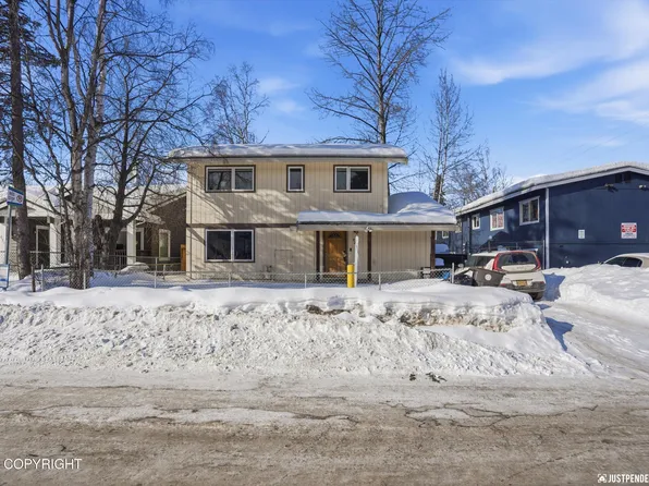 426 N Bragaw St, Anchorage, AK 99508