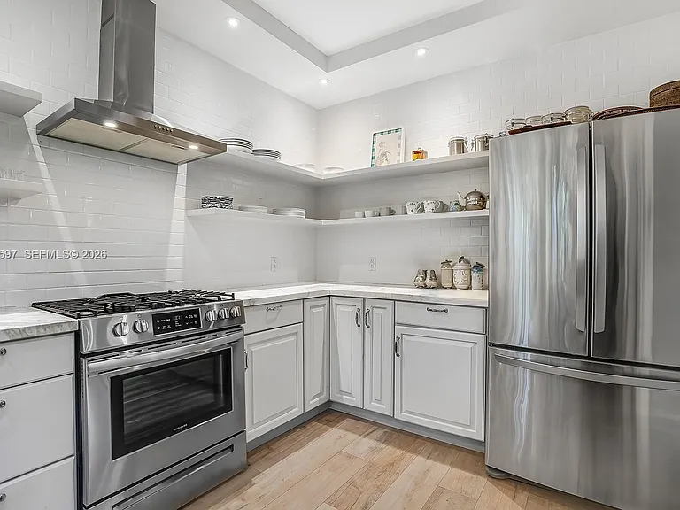 530 Melaleuca Ln — Photo 16