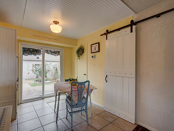 Dining table, New barn door