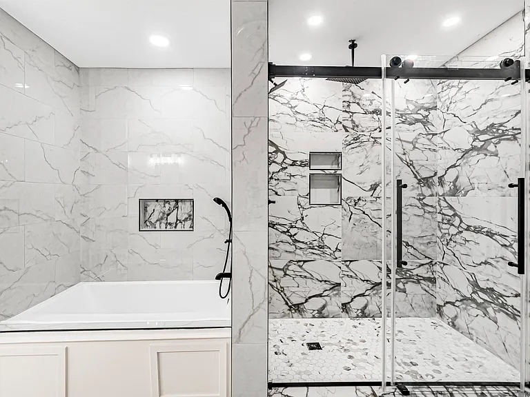 535 Thornwood Dr — Photo 19