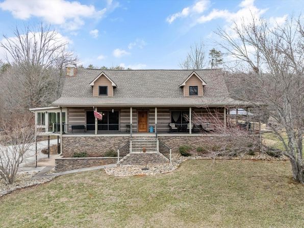 834 Shoal Creek Rd, Englewood, TN 37329
