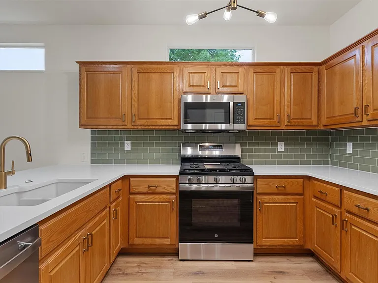 109 Anemone Cir — Photo 1