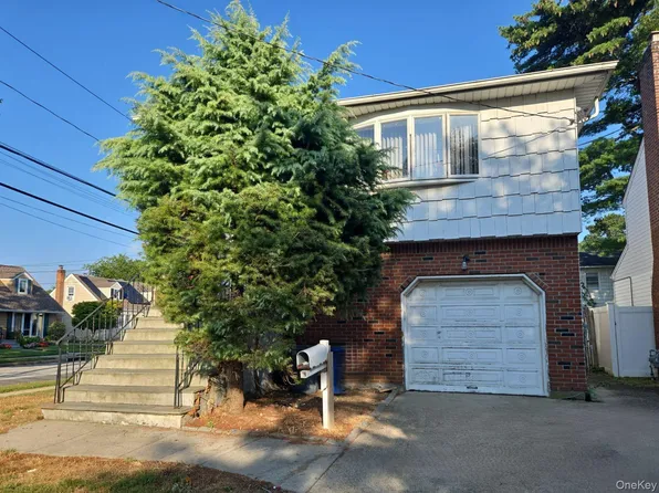 209 N Grove Street, Valley Stream, NY 11580