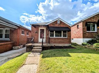 4052 Tholozan Ave, Saint Louis, MO 63116