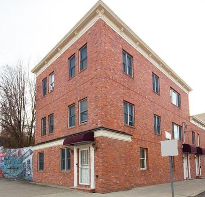 1st image of 377 1st St