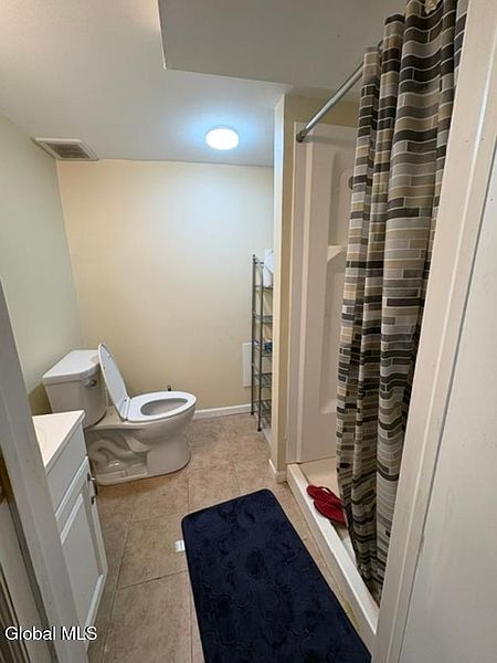 5th image of 75 College Avenue