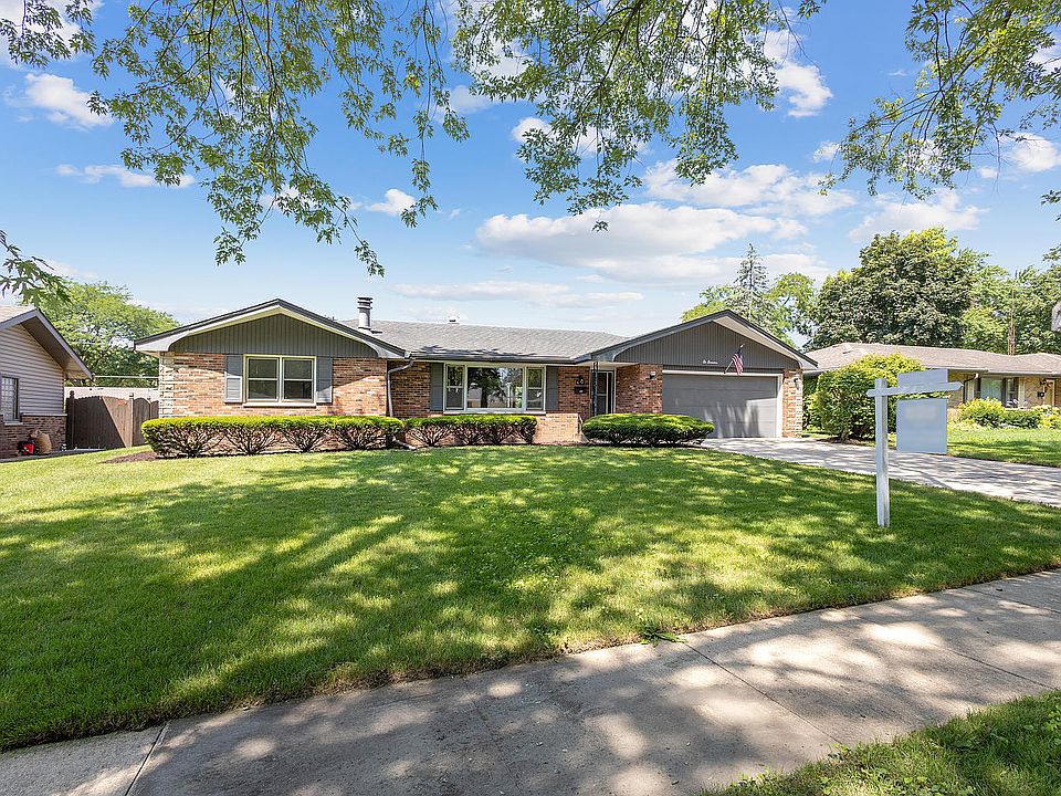 617 Homestead Pl, Joliet, IL 60435 Zillow