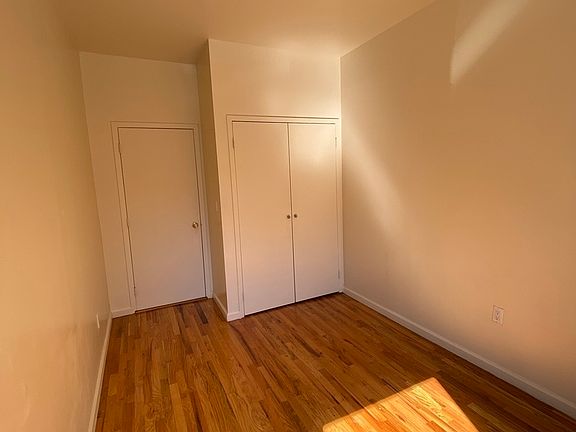 2nd image of 3030 30th St APT 1