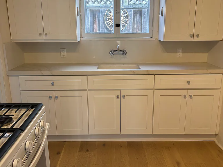 343 Aster St #4 — Photo 7