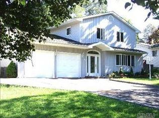 47 Marie Cres, Commack, NY 11725